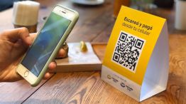 Las billeteras virtuales deberán aceptar todos los QR.