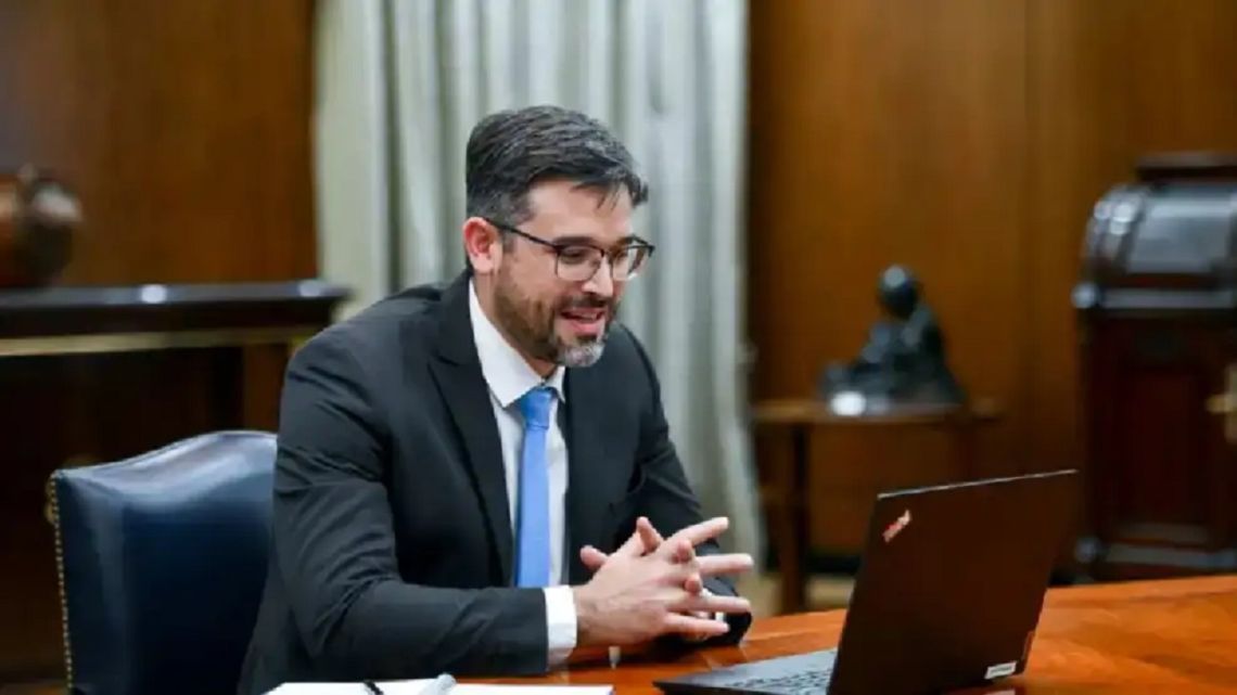 Fernando Morra, ex viceministro de Economía: “El Gobierno está ganando tiempo atándose a un esquema cambiario que está desgastado”