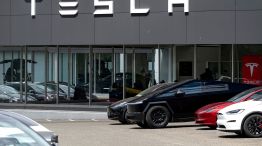 Tesla Ahead Of Earnings Figures