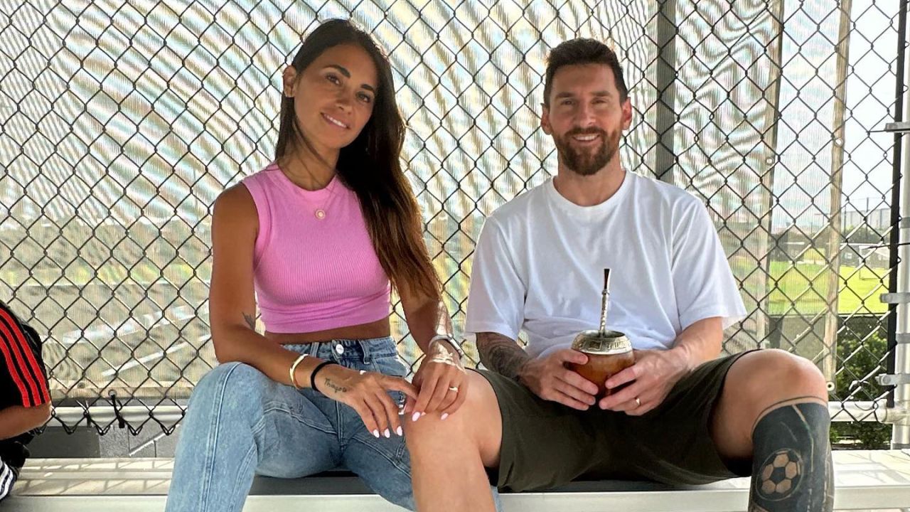 El gesto viral de Antonela Roccuzzo con Lionel Messi en un partido del  Inter Miami | Caras