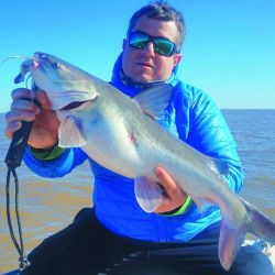 En agosto seguimos paseando y pescando por la Argentina. Además tenemos una travesía inolvidable en 4x4 por San Juan.