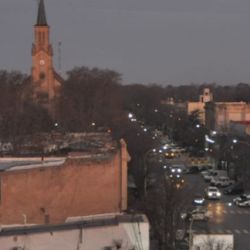 Es conocida como la “Ciudad del millón de árboles” por su Vivero Municipal, el más grande de la provincia de Buenos Aires