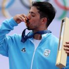 José El Maligno Torres con la medalla de Oro en París 2024