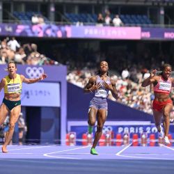 La estadounidense Sha'Carri Richardson celebra después de ganar la serie de 100 metros femeninos del evento de atletismo en los Juegos Olímpicos de París. Foto de Jewel SAMAD / AFP | Foto:AFP