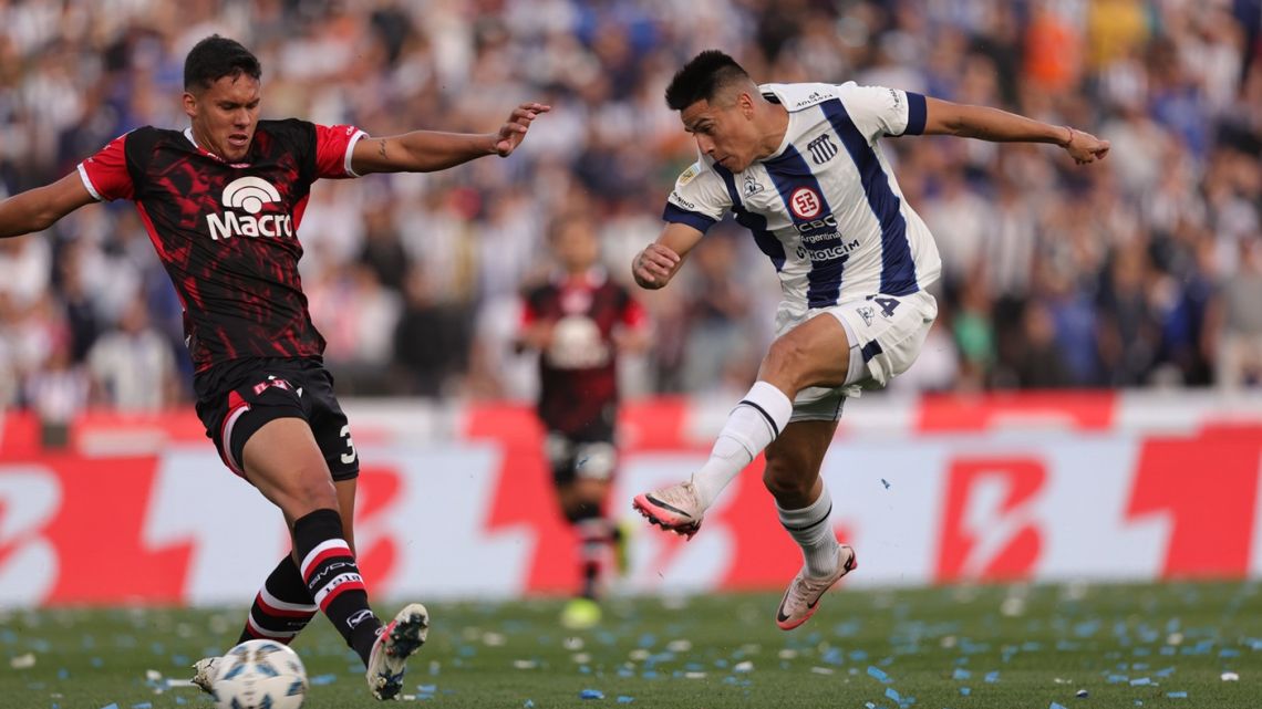 Talleres e Instituto igualaron en un clásico caliente: 1 a 1 en el ...