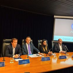Representantes de FAEVYT y del gobierno nacional presentaron una nueva edición del Travel Sale que se hará en agosto.