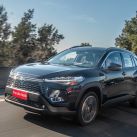 Toyota Corolla Cross HEV: Cambia...  para que todo  siga igual