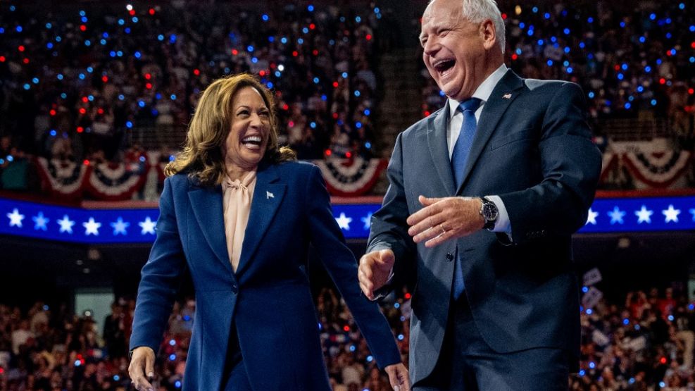 Kamala Harris y Tim Walz 20240807