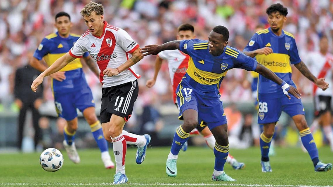 River Plate and Boca Juniors do battle.