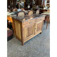 Maralé: La Tendencia de Lavar Muebles Antiguos y Dejar la Madera al Natural