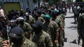 Irán rechaza acuerdo temporal con EE.UU. y Hezbolá tiene el "dedo en el gatillo" apuntando a Israel