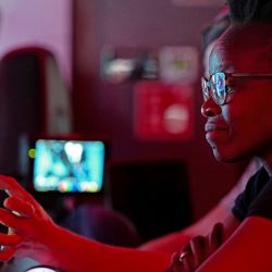 OceanXplorers es la nueva serie de National Geogfraphic y James Cameron que investiga la vida submarina. Weekend habló con Zoleka Filander.