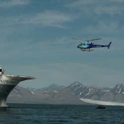 OceanXplorers es la nueva serie de National Geogfraphic y James Cameron que investiga la vida submarina. Weekend habló con Zoleka Filander.