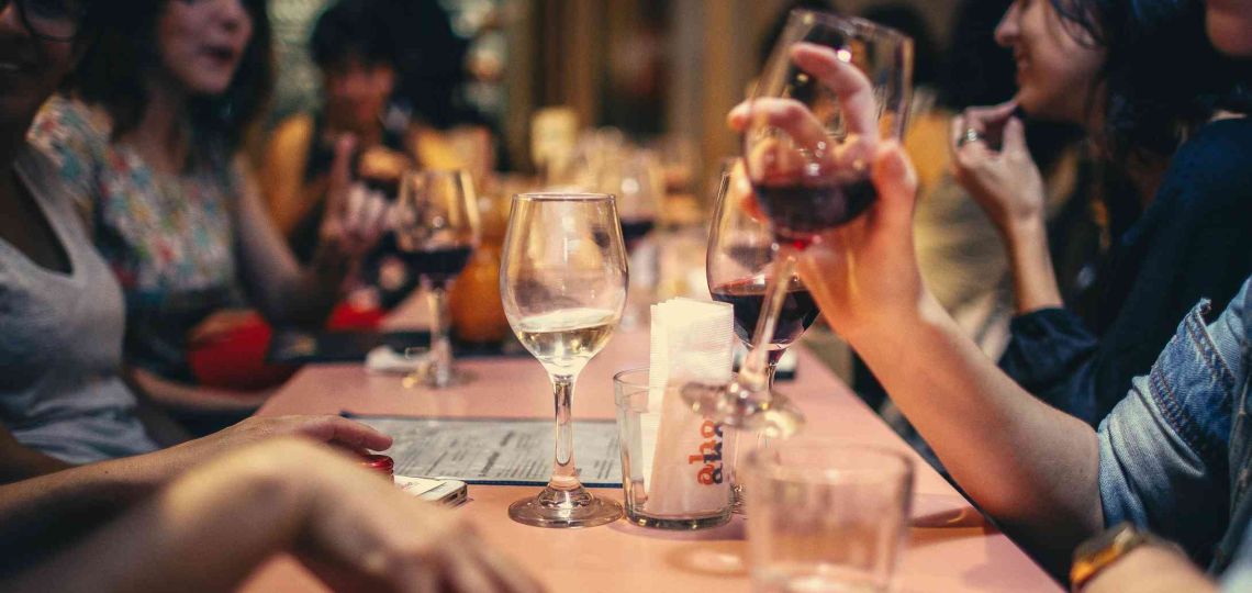 Fuera de circuito: 5 lugares gourmet para salir con amigas