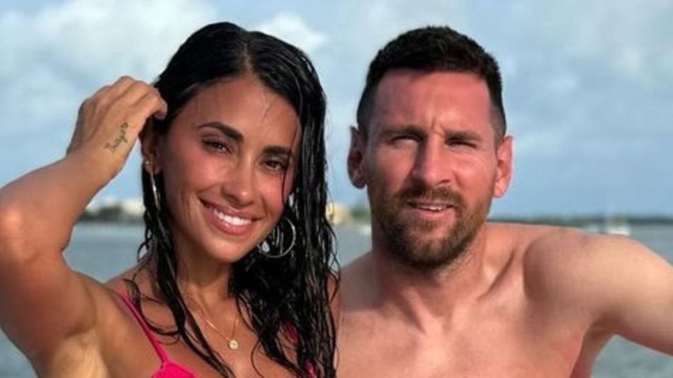 Antonela Roccuzzo mostró el tatuaje que le dedicó a su esposo, Leo Messi 