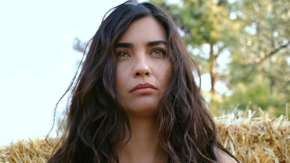 Tuba Büyüküstün