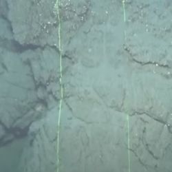 Vista de la gigantesca montaña submarina descubierta.