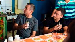 Mestre y De Loredo tomando unos mates