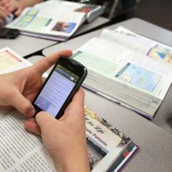 Celular en las escuelas