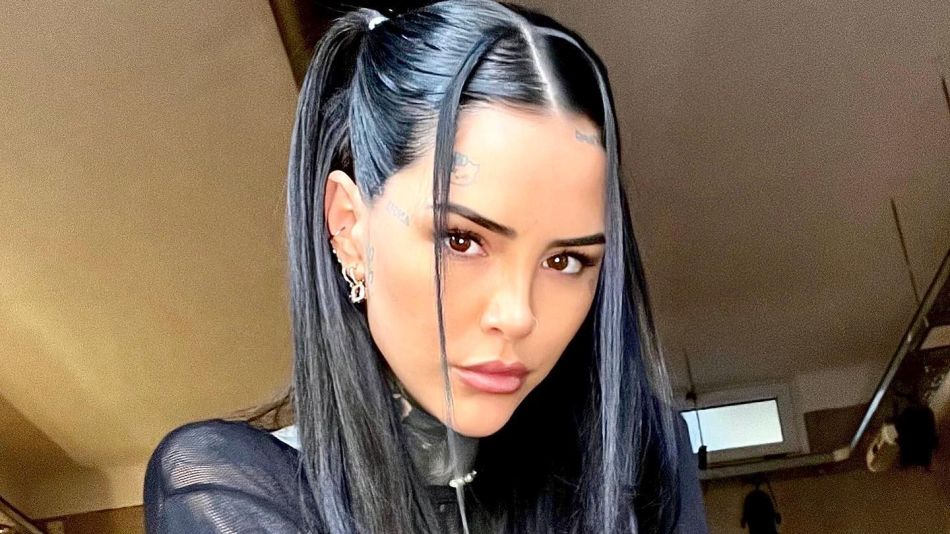 Cande Tinelli volvió a cambiar su color de pelo