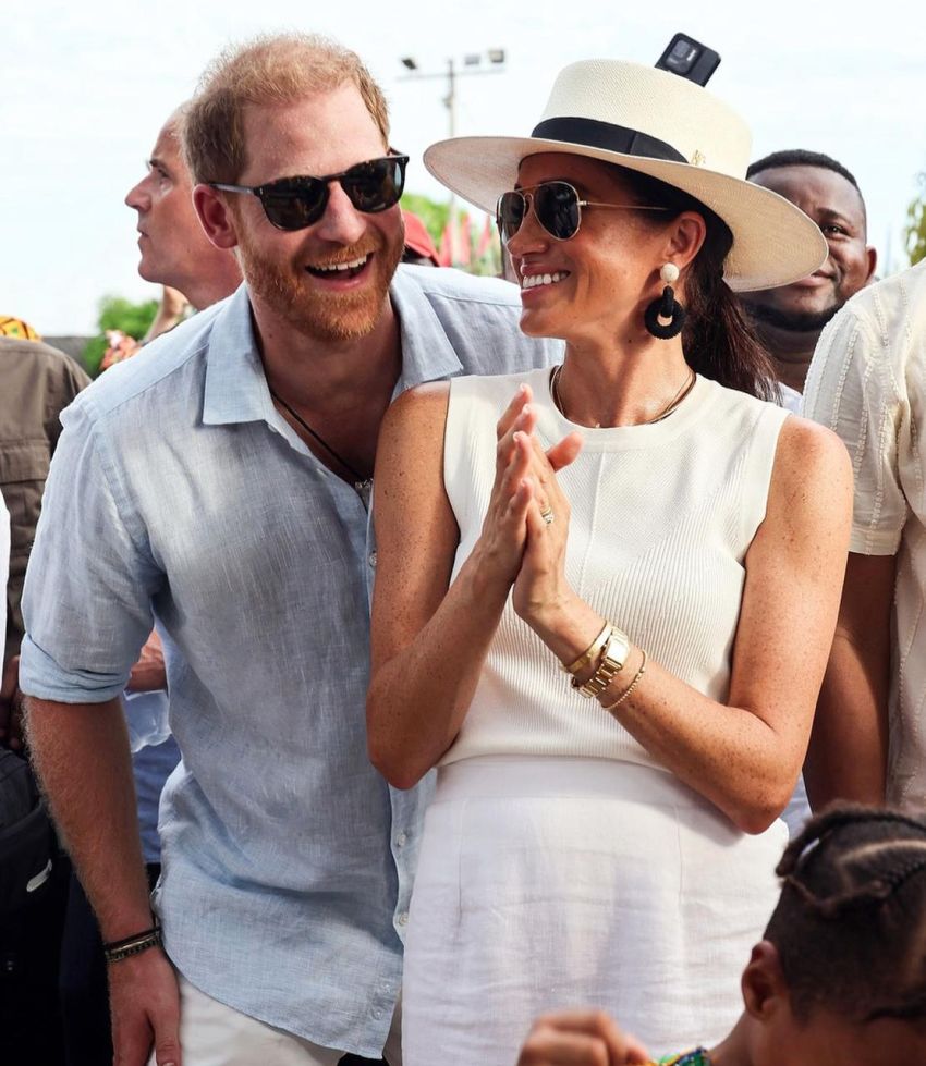 Meghan Markle optó por un look total white