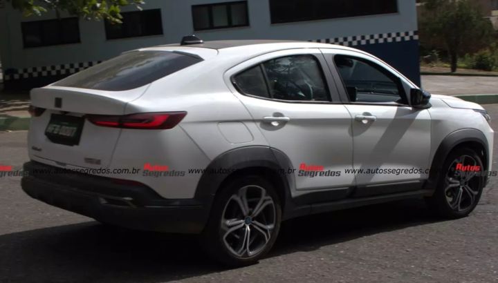 Los Fiat Pulse y Fastback tendrán más de una versión híbrida