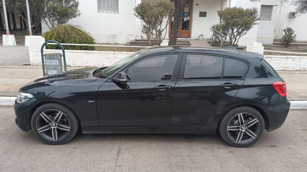 Auto BMW de Daniel Lujan detenido por exceso de velocidad