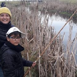 Según profesionales, la pesca es una de las actividades más indicadas para que realicen los jóvenes en edades comprendidas entre los 10 y 15 años. 