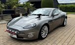 Un Aston Martin V12 Vanquish de James Bond a la venta