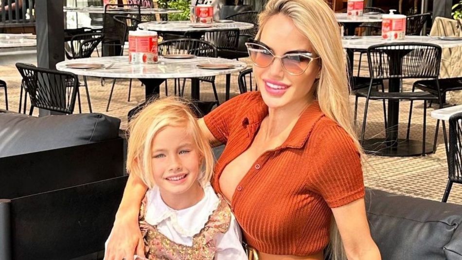 Dos gotas de agua: Luciana Salazar mostró una foto suya cuando era niña y sorprendió por el gran parecida a su hija Matilda 