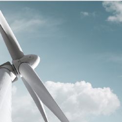 El objetivo de electrificar hasta el 80% del territorio provincial en un plazo de dos a tres años