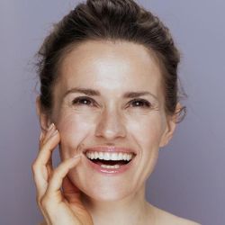 La menopausia es un proceso complejo que puede manifestarse de formas muy variadas en cada mujer