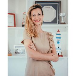 Laura Vinagre: La Transformación Profesional de una Emprendedora | Foto:CEDOC