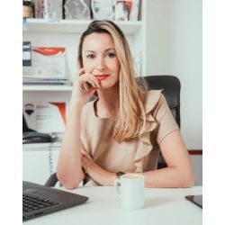 Laura Vinagre: La Transformación Profesional de una Emprendedora | Foto:CEDOC