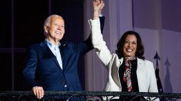 Kamala Harris junto a Joe Biden.