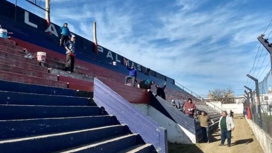 Clubes de barrio en crisis: Las Palmas analiza cerrar en el verano porque no puede pagar las facturas de luz y los sueldos de los empleados