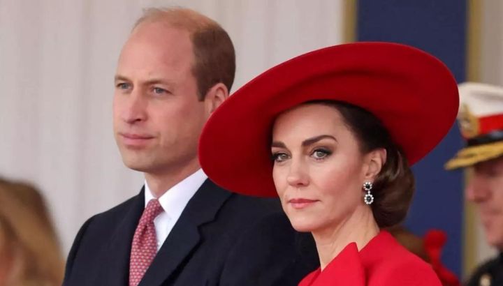 El príncipe William y Kate Middleton vivieron una situación extrema cuando dos ladrones se metieron a su casa en la noche