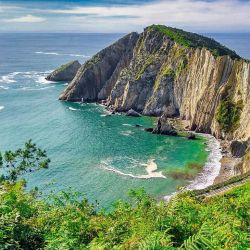 Playa del Silencio en Cudillero, España.