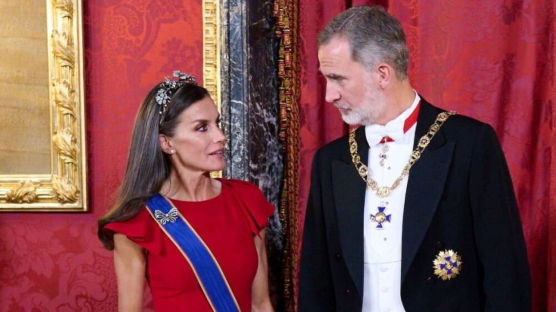 Felipe VI ya tiene en la mira a la sustituta de Letizia Ortiz: es la  Princesa Leonor | Caras