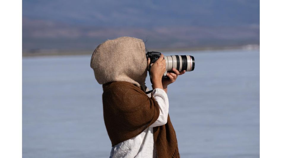 Claudia Ocanto: La Geóloga que Captura la Esencia de los Andes en BADA