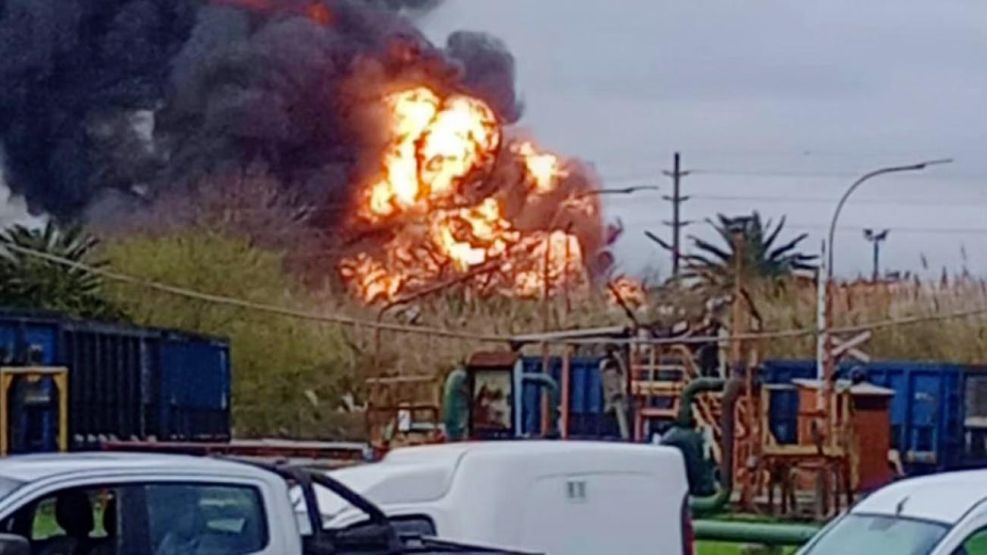 Incendio en una refinería de Ensenada