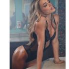 Emilia Attias en ropa interior