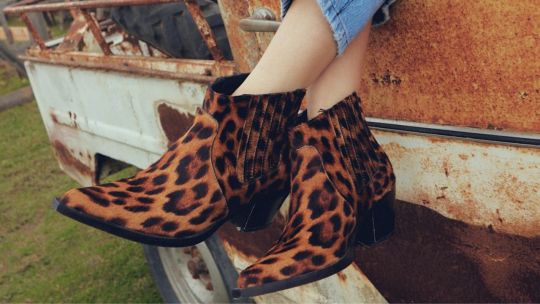 Estas son las botas animal print que serán tendencia en primavera verano 2024/2025 