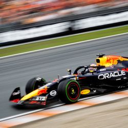 El piloto holandés de Red Bull Racing, Max Verstappen, conduce durante el Gran Premio de los Países Bajos de Fórmula Uno. | Foto:Sem van der Wal / ANP / AFP