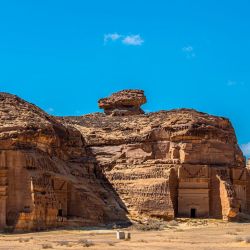 Arabia Saudita le abre sus secretos ancestrales al mundo.