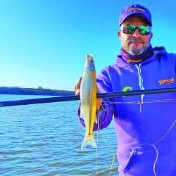 Trekking, pesca de las principales especies de la estación, mini rodantes, aventura en el hielo, estancias y muchas sorpresas en Weekend de septiembre.