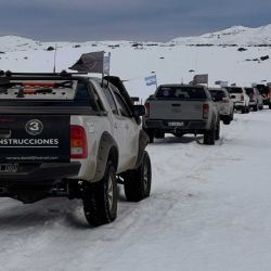 Travesía off road de Mainumby 4x4 a través de tres lagunas congeladas del norte neuquino: Epulaufquen, Los Barros y Tromen.
