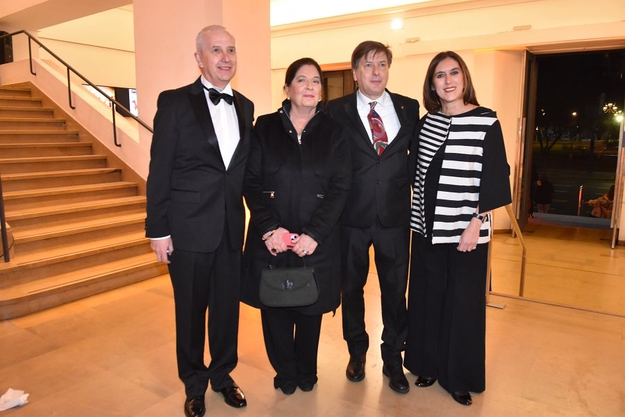 Sergio Baur, Adriana Rosenberg, Andrés Duprat, y Victoria Noortoorn