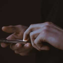 Estas son las 6 mejores frases para iniciar un buen “sexting”