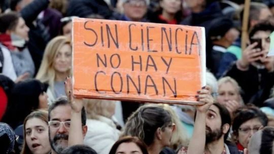 Ciencia y docencia hacia el exilio